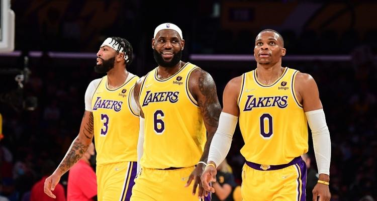 今日湖人揭幕战对阵勇士 詹姆斯&浓眉&威少均为大概率出战